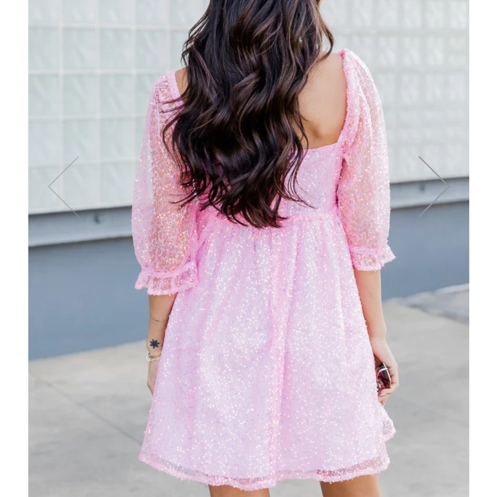 Pink Lily “in breakable Heaven” Dress